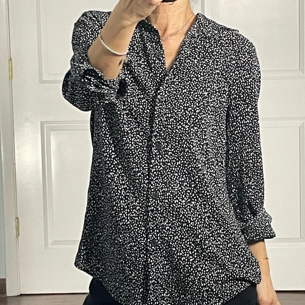 H by Halston Black with White Speckled Print Button Down Shirt size XS
